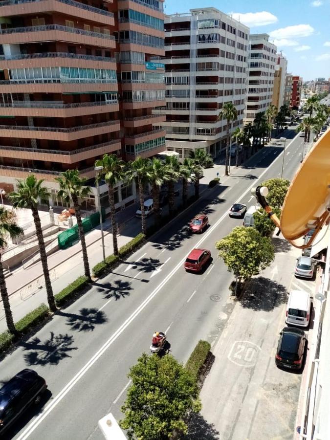Апартаменти Apartamento Con Buena Vista Торрев'єха Екстер'єр фото