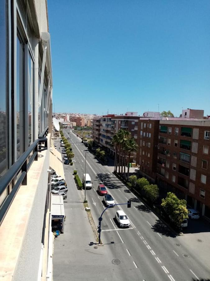 Апартаменти Apartamento Con Buena Vista Торрев'єха Екстер'єр фото