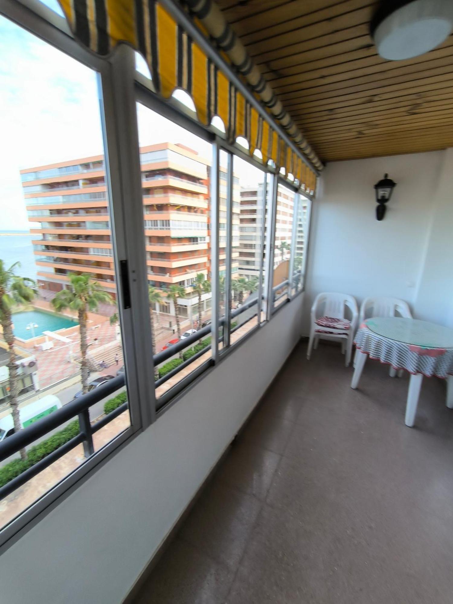 Апартаменти Apartamento Con Buena Vista Торрев'єха Екстер'єр фото